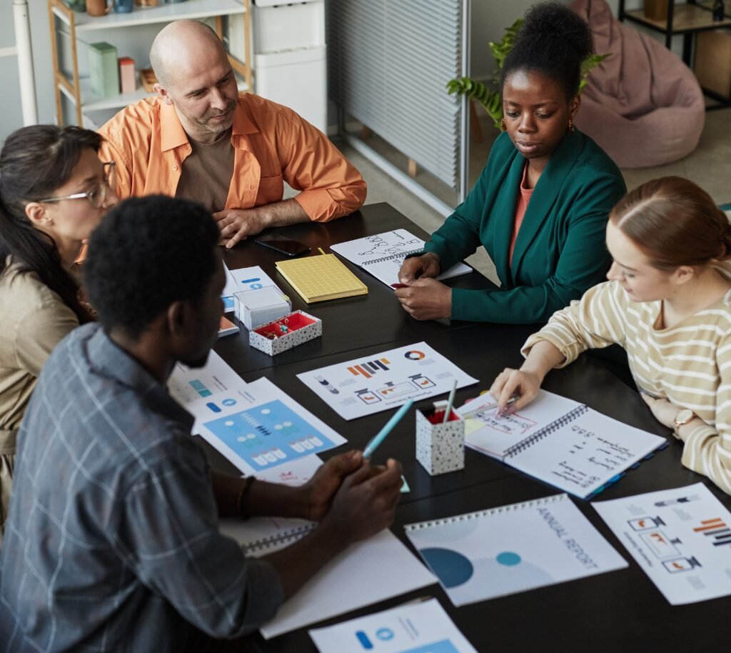 people-in-meeting